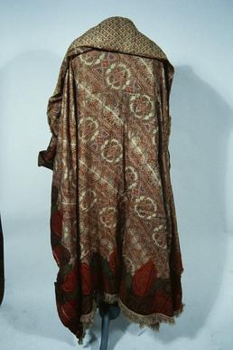 Paisley pattern shawl