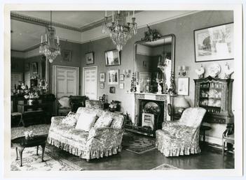 Kirby House, green, white and gold drawing room