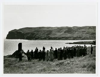 The unveiling of the Cowley memorial, Calf sound