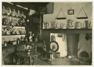 Cregneash Interior of Harry Kelly's Cottage