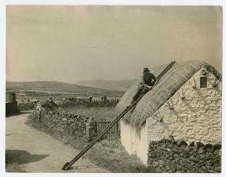 Cregneash Thatching at the Museum showing Harry Kelly's…