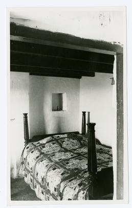 Cregneash The bedroom, Harry Kelly's Cottage