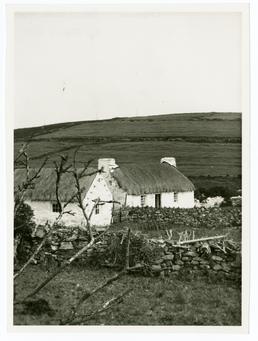 Cregneash Harry Kelly's Cottage & the lathe shed