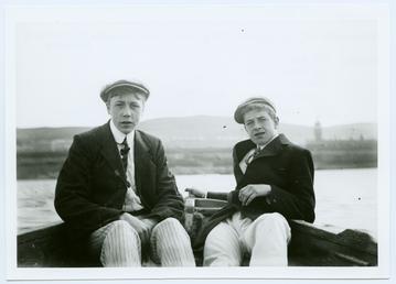 Cunningham's campers in a rowing boat in Douglas…