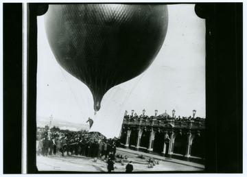 Hot Air balloon, Queen's Pier