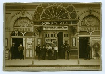Grand Theatre, Douglas