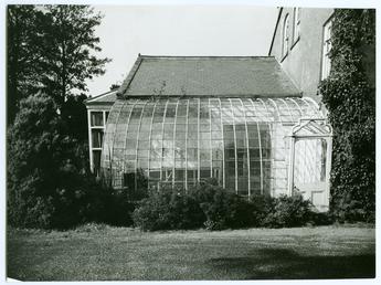 Conservatory at Glencrutchery house, Douglas