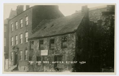The Old Brig on Hanover Street, Douglas