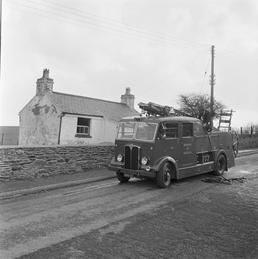 Cottage Fire, Bird's, Isle of Man