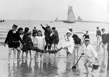 Children on Douglas beach, Isle of Man