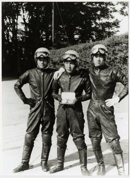 Honda riders posing with finishers’ medals, 1959 TT…