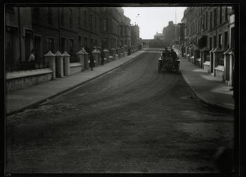 Motorcar no.25  M. Bablot, Church Street, Peel, 1906…