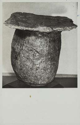Cinerary urn, Ballacross (German), Manx Museum