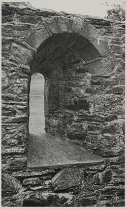 Window, north wall, St Trinian's, Marown