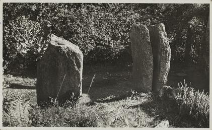Cloven Stones, Garwick, Lonan