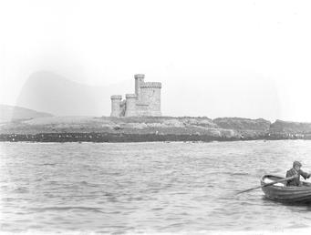 Tower of Refuge, Douglas bay with boy in…
