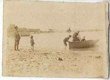 Douglas children on Peel Shore with the castle,…