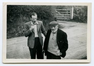 Photograph of John Kneen (Yn Gaaue) and J.W.Radcliffe