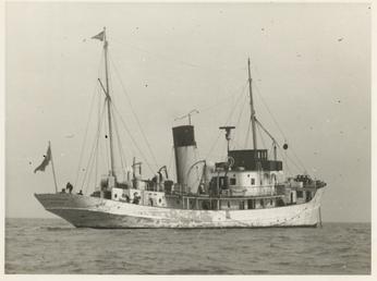 The 'Glen Strathallan' anchored at sea