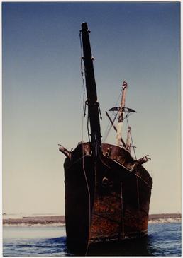 The iron barque 'Lady Elizabeth', sunk in 1913…