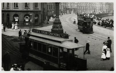 Cable tram at Victoria Clock