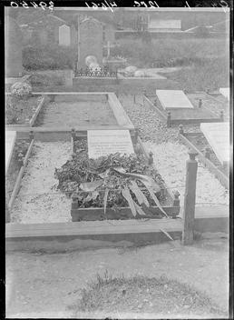 First World War Internee Grave, Patrick Churchyard, Isle…