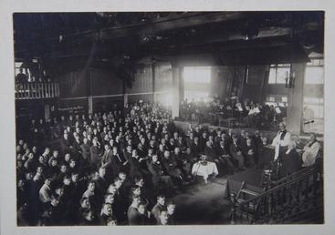 First World War internees from Douglas Camp at…