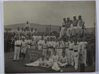 First World War internees gymnastic troupe, Knockaloe Camp