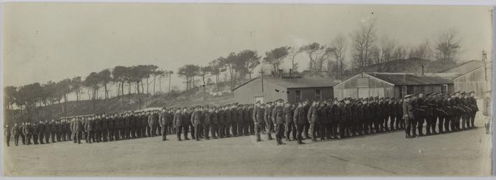 Soldiers and Officers at a First World War…